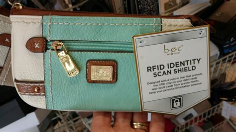 how to track your wallet if it has rfid blocking|why get a rfid wallet.